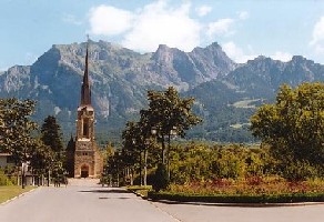 Blick vom Hotel in die Gegend